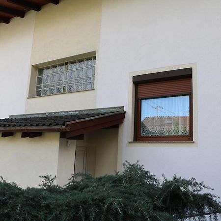 Ferienwohnung Raich ヴェンス エクステリア 写真