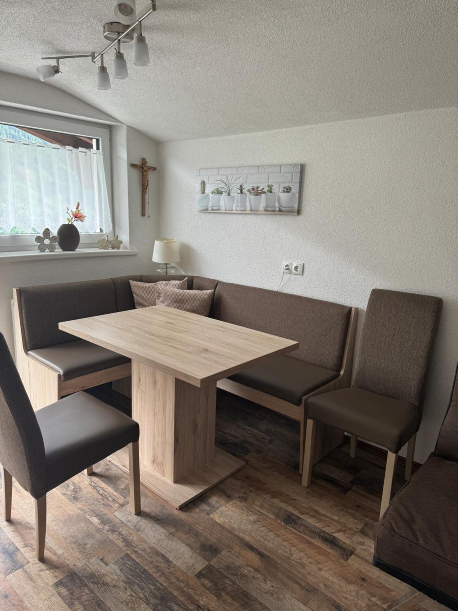 Ferienwohnung Raich ヴェンス エクステリア 写真